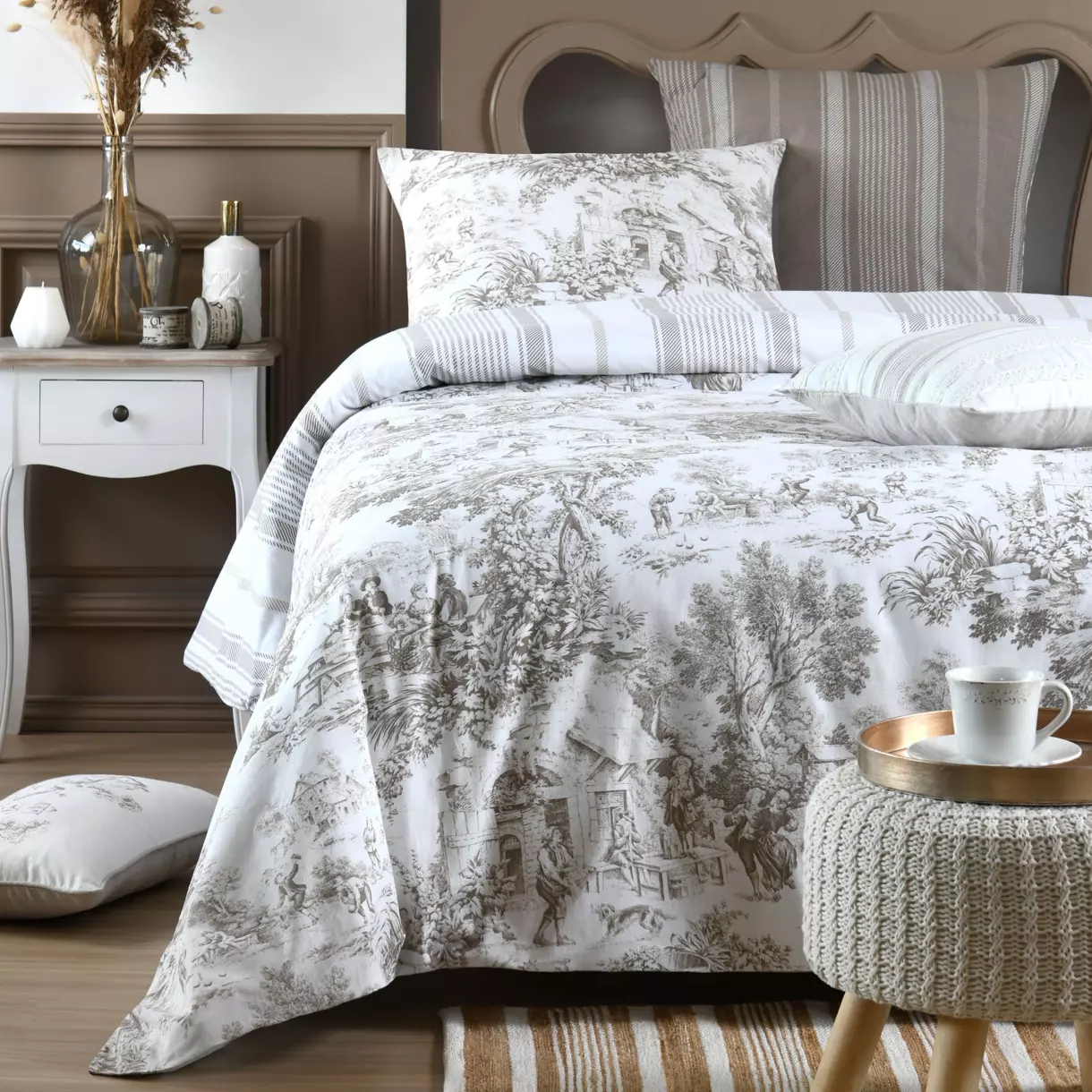 Funda Nórdica y dos fundas para almohada en algodón (240 cm) Romane Beige 1