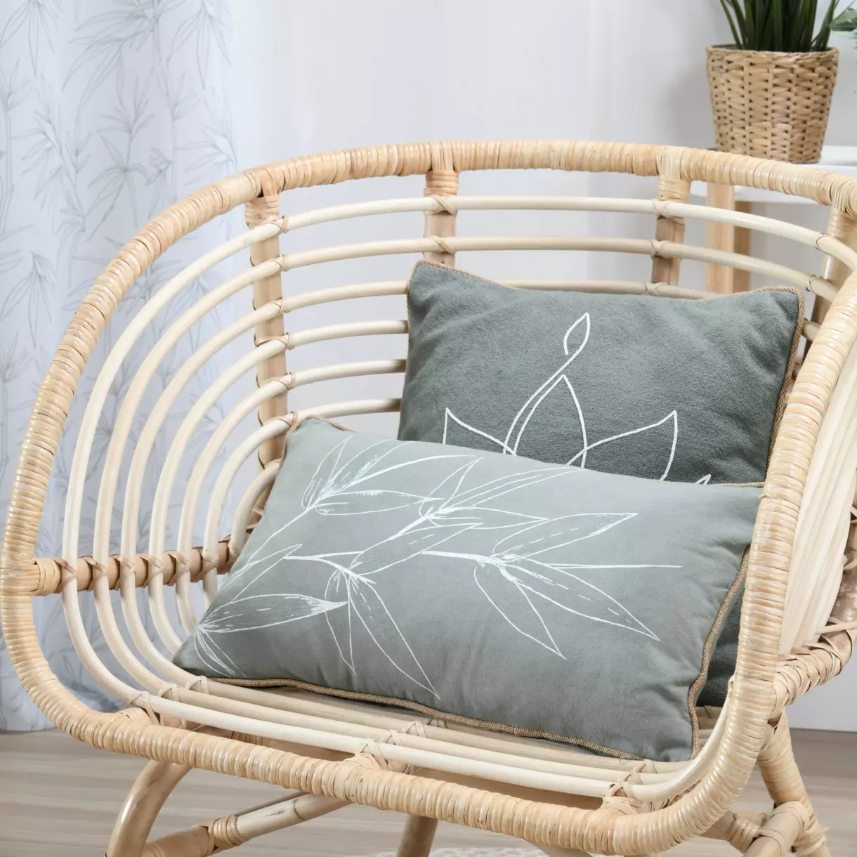 Coussin rectangulaire coton recyclé (50 cm) Asana Vert sauge 1