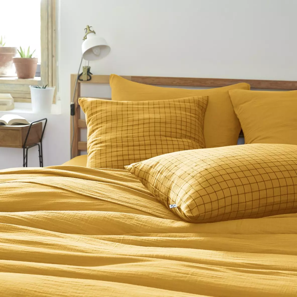 Taie d'oreiller carrée gaze de coton (60 cm) Gaïa Mix Jaune safran 1