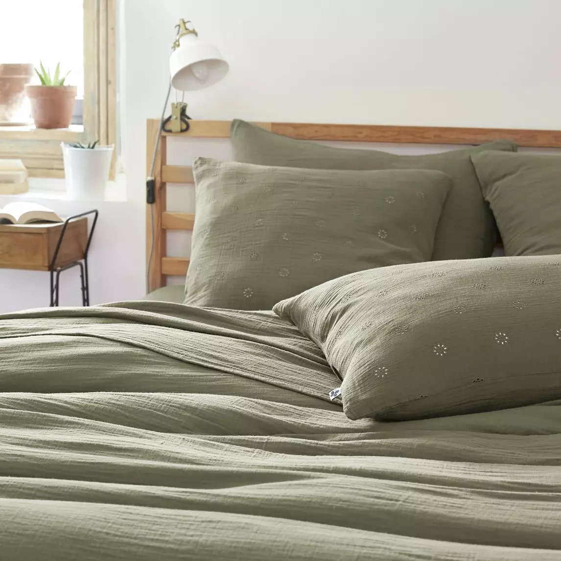Taie d'oreiller carrée gaze de coton (60 cm) Gaïa Boho Vert romarin 1