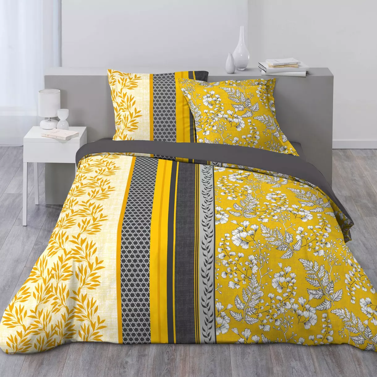 Housse de couette et deux taies coton (240 cm) Sirius Jaune  1