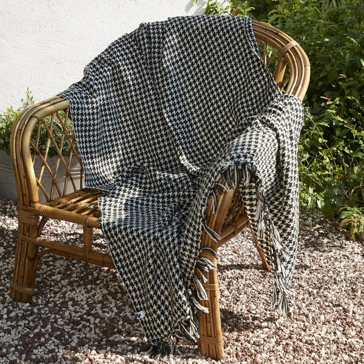 Plaid per divani in materiale riciclato (160 cm) Gaspard Nero