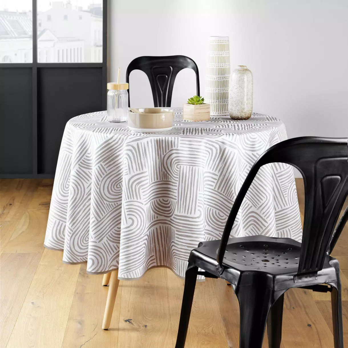 Nappe ronde anti tache (180 cm) Pandore Blanche 1