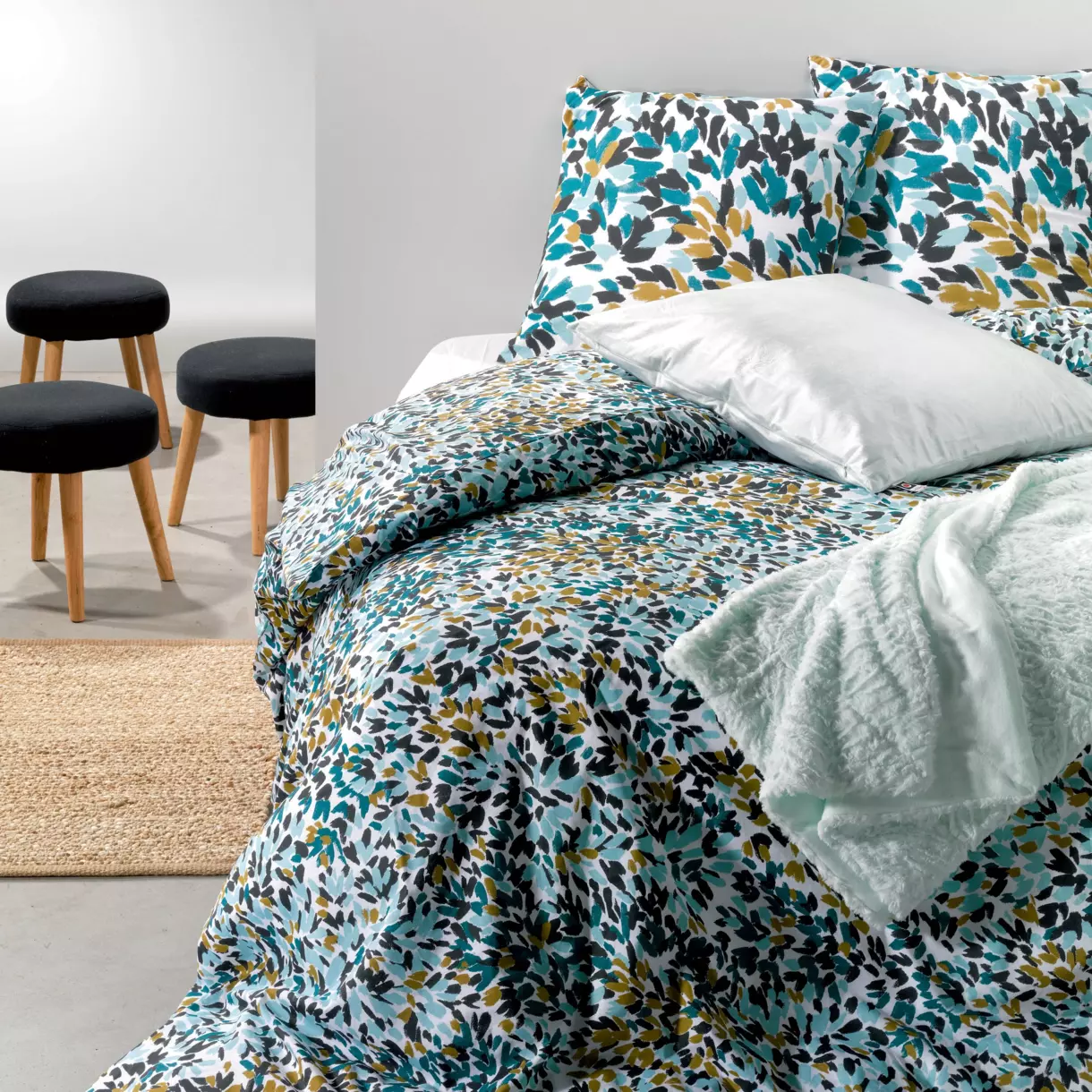 Housse de couette et deux taies coton bio (240 cm) Telma Bleue