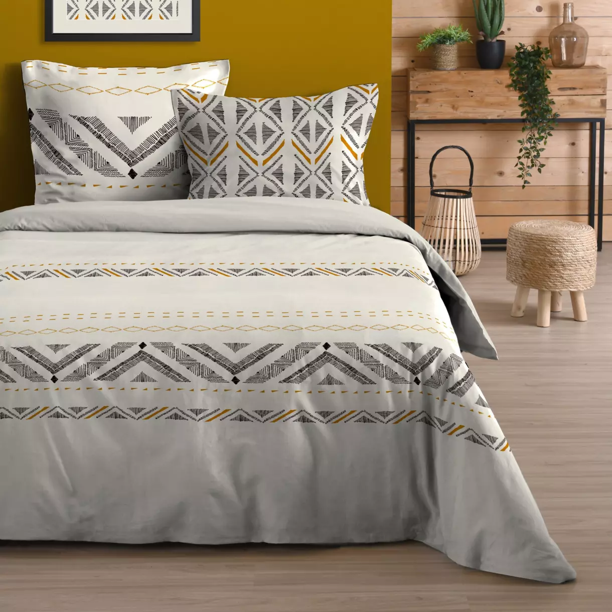 Housse de couette et deux taies coton (240 cm) Beloha Ecru 1