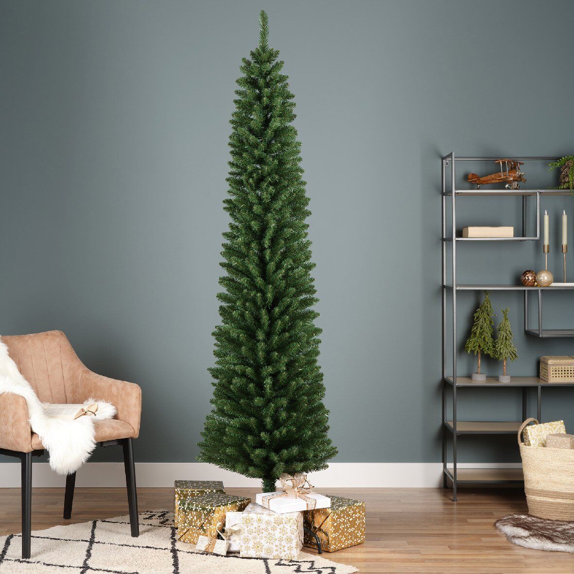 Künstlicher Weihnachtsbaum Narrow H210 cm Tannengrün 1