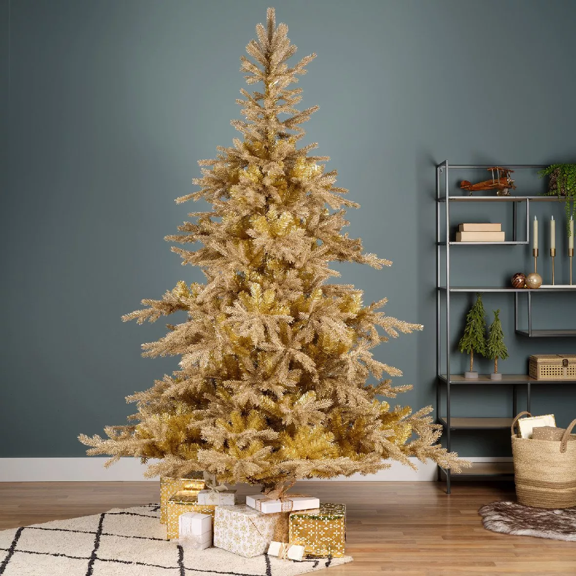 Sapin artificiel de Noël Tiffany H180 cm Or