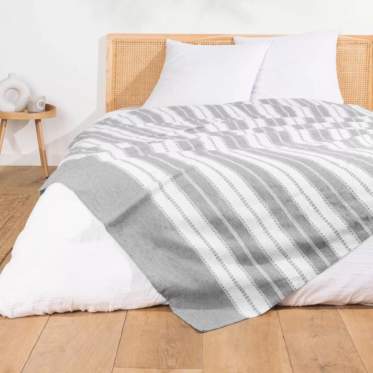 COUVRE LIT 1 PERSONNE 180 x 220 CM COTON/POLYESTER JACQUARD ABBY GRIS