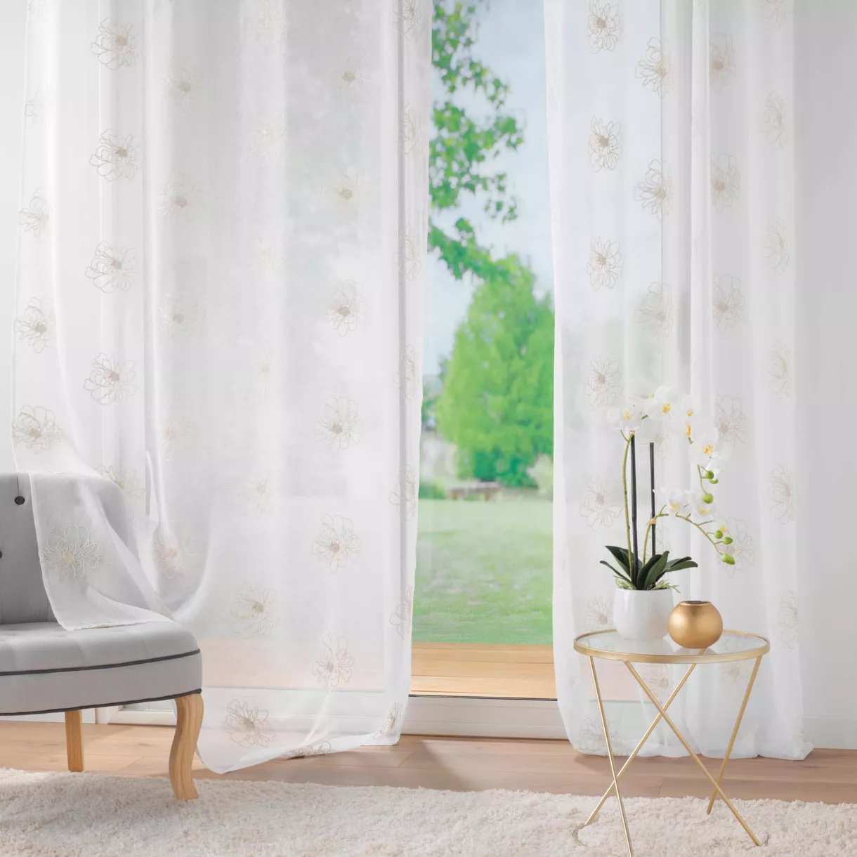 PANNEAU A OEILLETS 140 x 240 CM VOILE SABLE BRODE METALLISE SUBLIMINI OR
