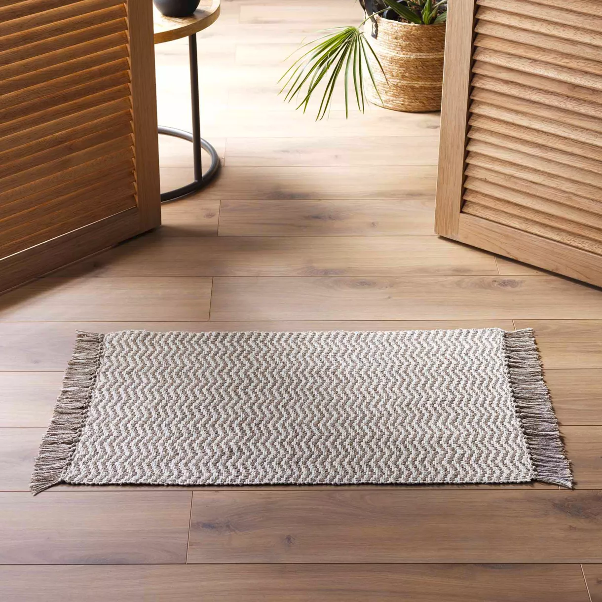 TAPIS RECTANGLE A FRANGES 50 x 80 CM COTON/POLYESTER TISSE ALESSIA