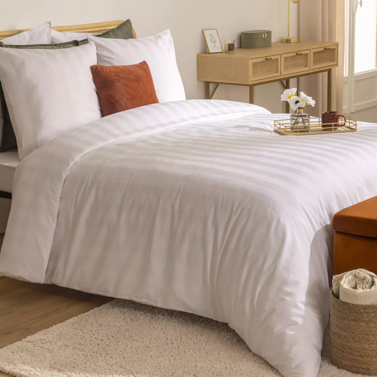 PARURE COT SATN BLC 240X220 L, 240 x P, 220 x H, 0,5 cm Blanc