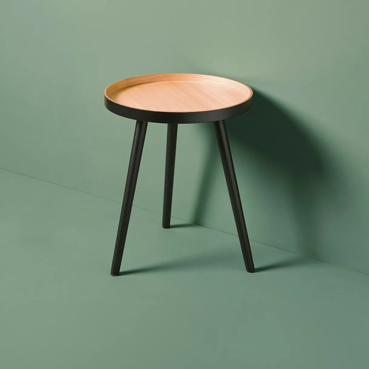 Mesa de apoyo tripode redonda en madera (H49 cm) Negro