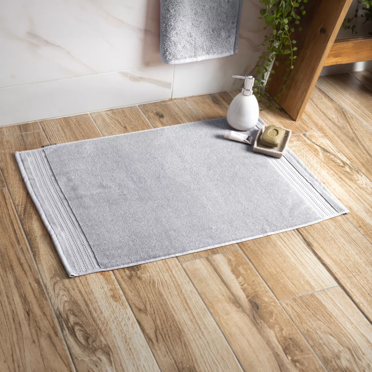 Tapis de bain coton bio (50 x 70 cm) Méline Gris nuage