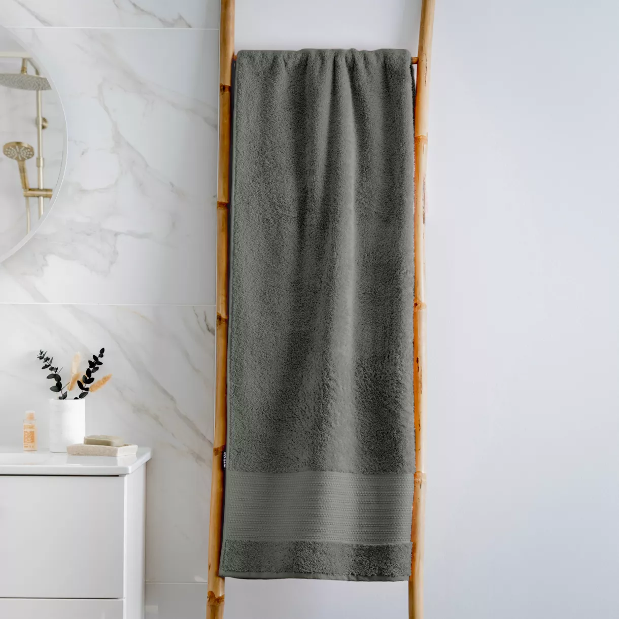 Badetuch aus Bio-Baumwolle (90 x 150 cm) Méline Rosmaringrün