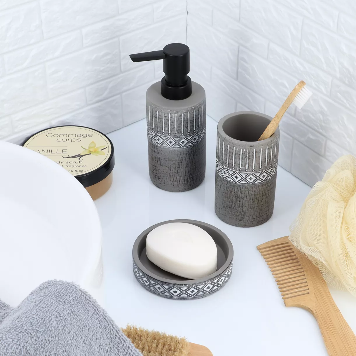 SET GOBELET DISTRIBUTEUR A SAVON ET PORT SAVON CIMENT - GRIS