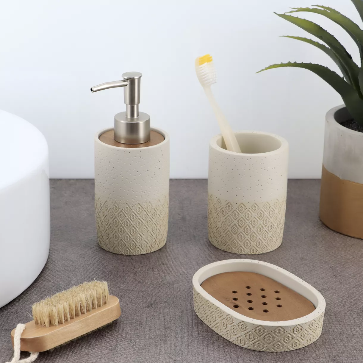 Set de accesorios de baño grabado Casablanca Natural