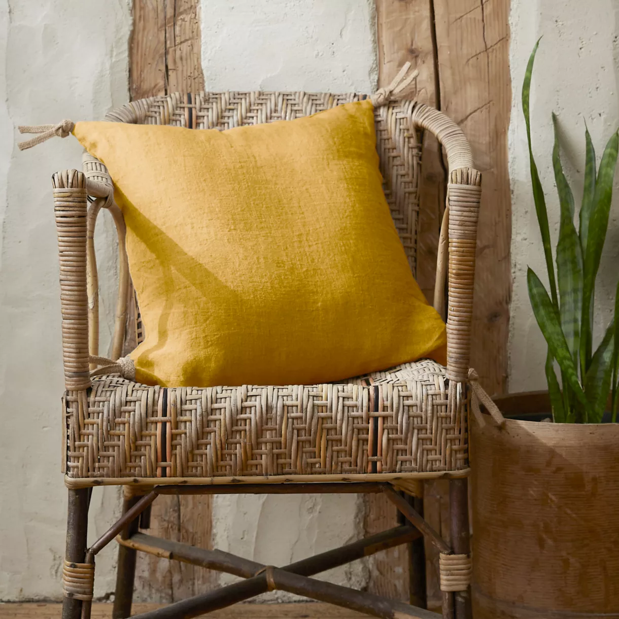 Coussin carré lin lavé (45 cm) Louise Jaune moutarde 1