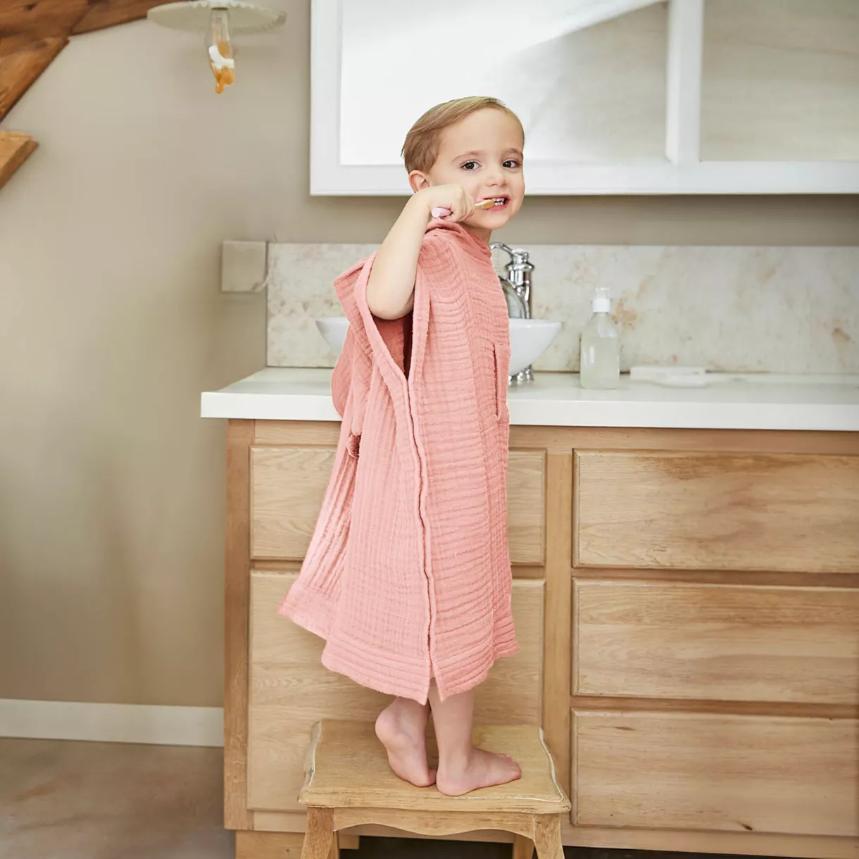 Poncho de baño para niños en gasa de algodón 6/10 años Gaïa Rosa durazno