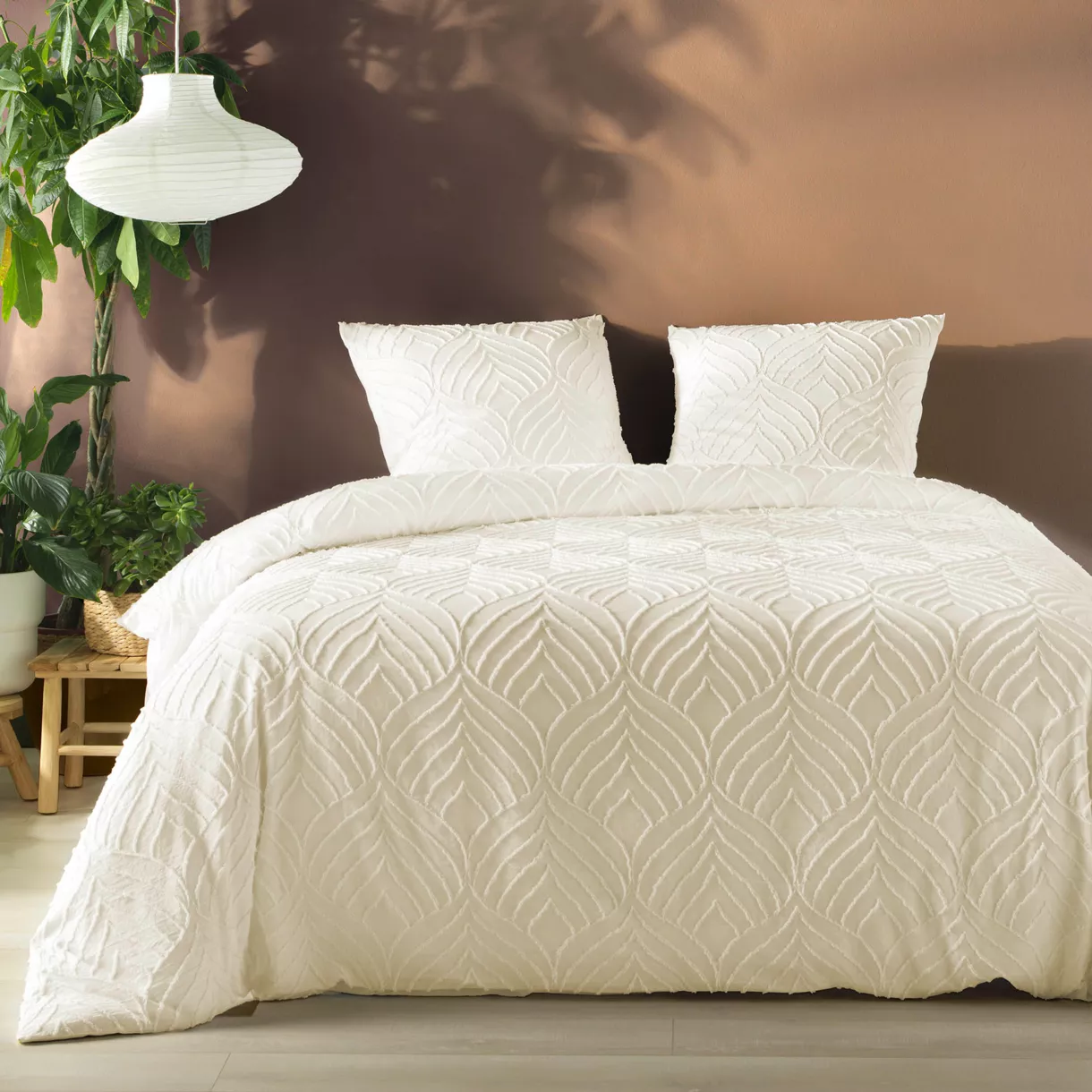 Funda nórdica y dos fundas de almohada de microfibra afelpada (260 x 240 cm) Heltie Marfil