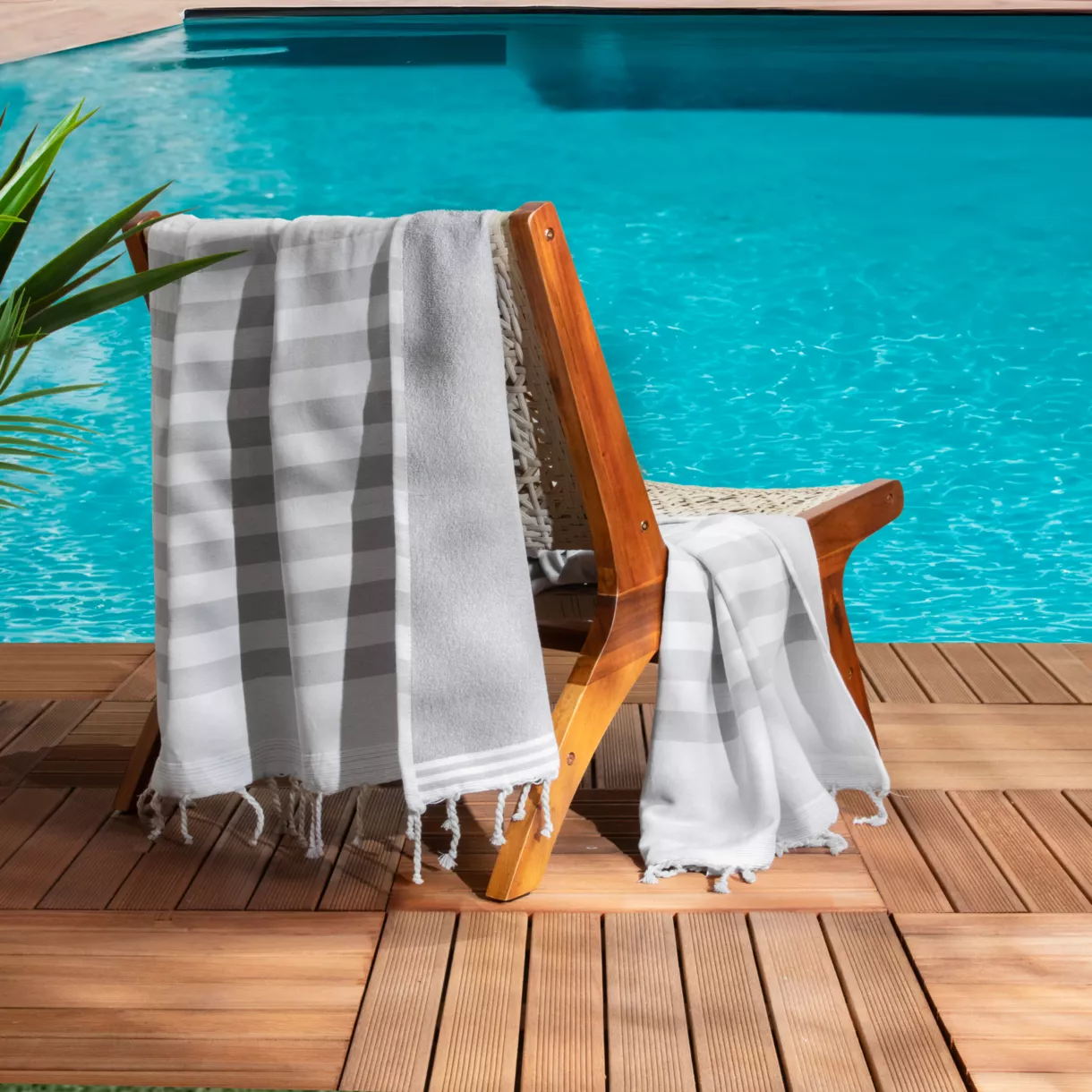 Fouta de algodón reciclado con forro absorvente (100 x 200 cm) Coralia Blanca