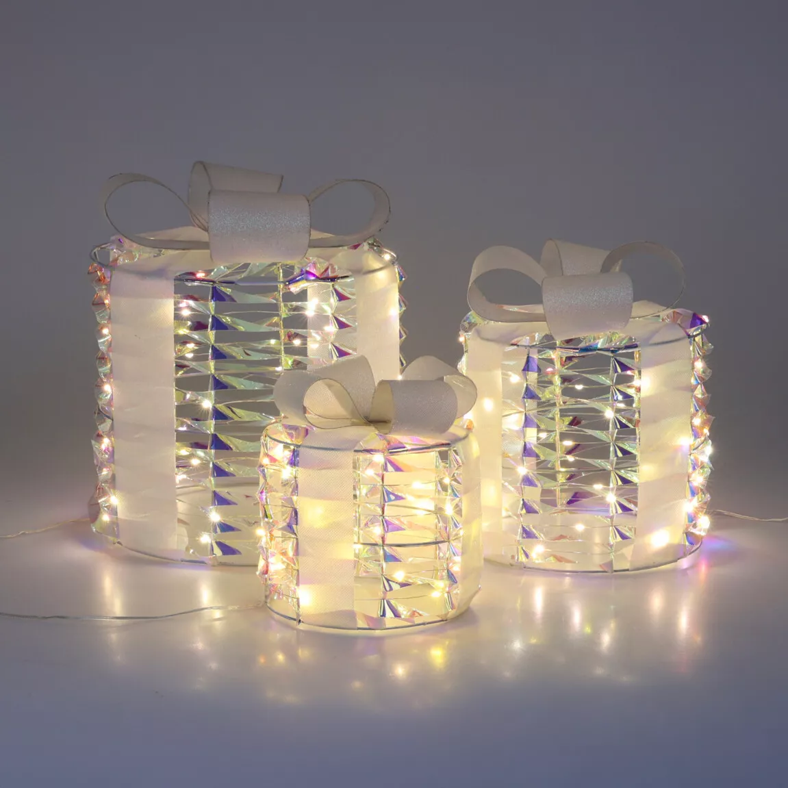 Set van 3 lichtgevende cadeaus 135 LED (H25 cm) Rond en chic Iridescent wit