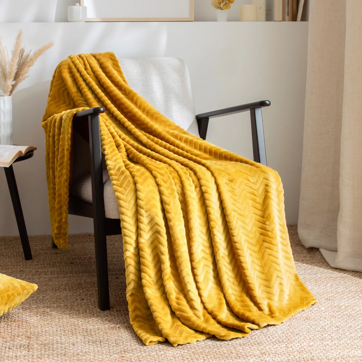 Plaid doux flanelle (130 x 180 cm) Zag Jaune moutarde