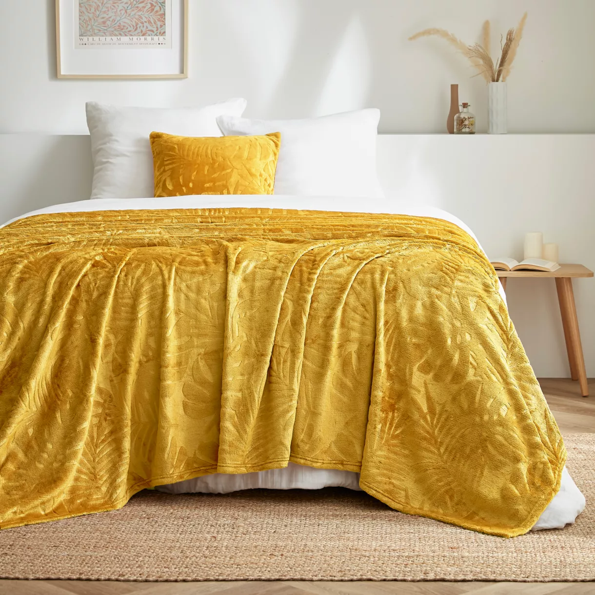 Plaid doux flanelle (220 x 240 cm) Flore Jaune moutarde