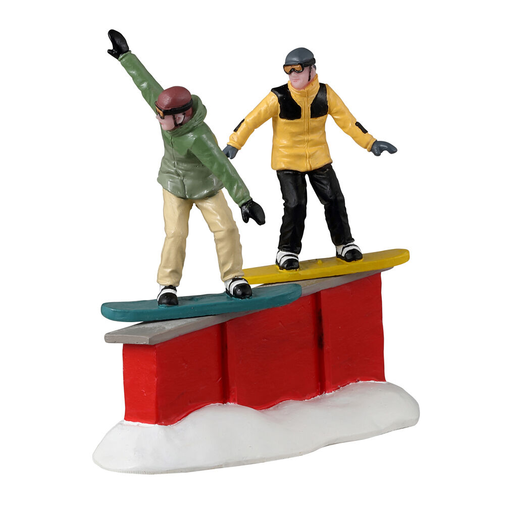 Personaggi Lemax Snowboarder al Snowpark