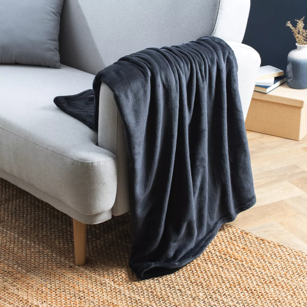 Plaid doux flanelle (125 x 150 cm) Didou Gris anthracite 