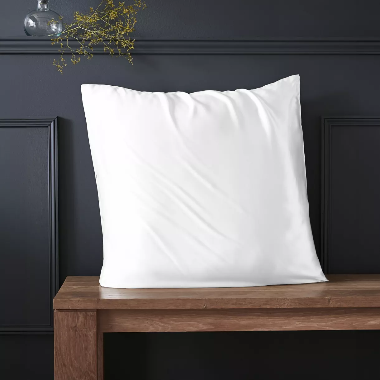 Funda de almohada cuadrada de seda de morera (63 x 63 cm) Mizuki Blanco
