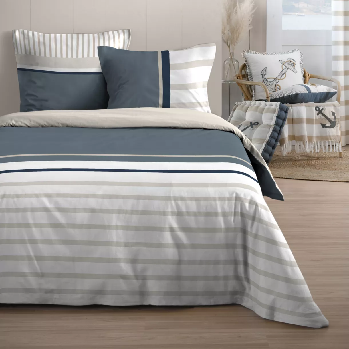 Housse de couette et deux taies coton (260 x 240 cm) Nautical Bleue