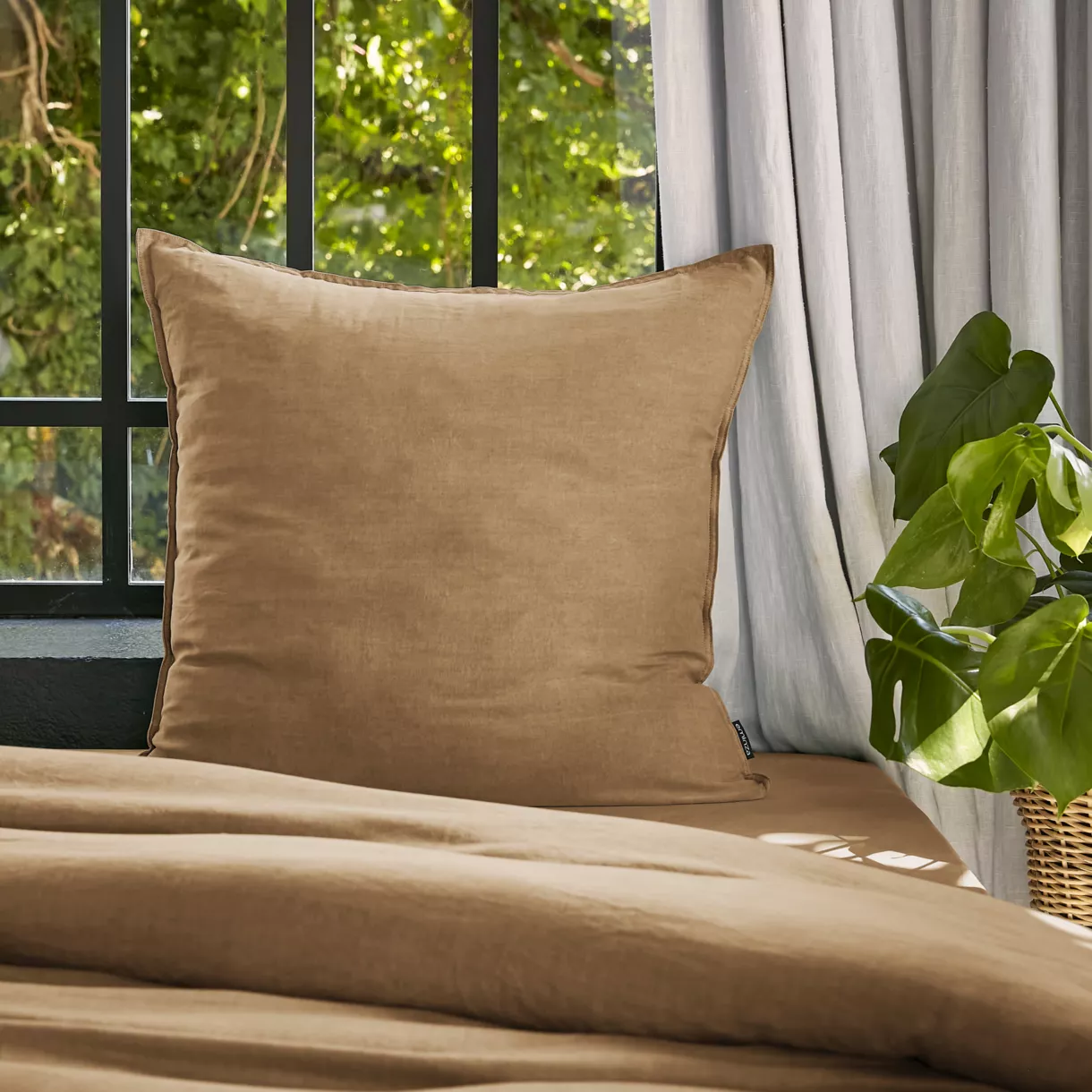 Taie d'oreiller carrée lyocell Tencel™ lavé (63 x 63 cm) Olivia Camel