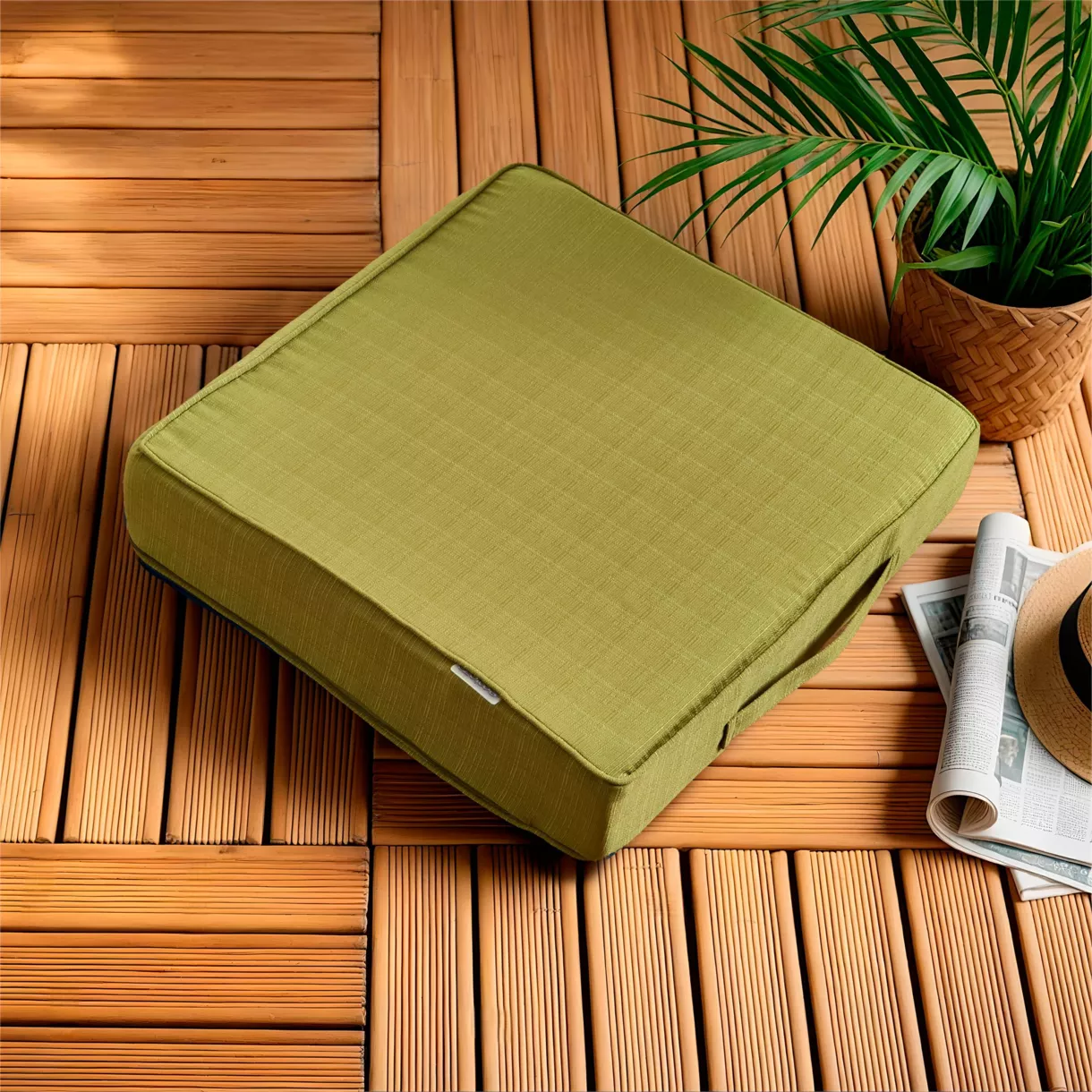 EM - Coussin de sol mousse dŽhoussable 45 x 45 x 10 cm Polyester uni SUNSET Vert olive