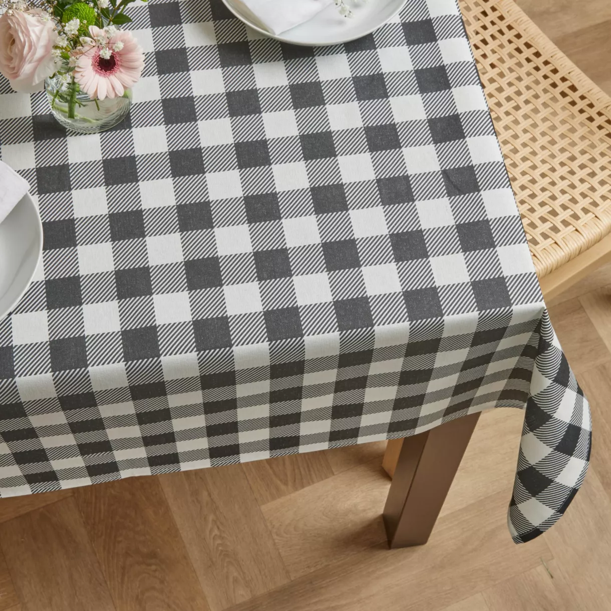 EM - Nappe en coton enduit 150 x 250 cm VICHY noir