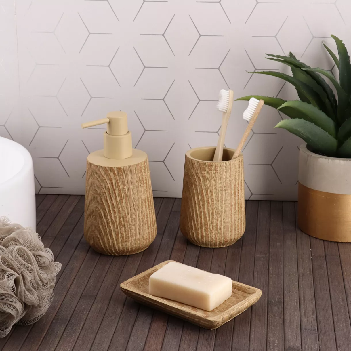 SET GOBELET DISTRIBUTEUR A SAVON ET PORTE SAVON POLYRESINE EFFET BOIS - NATUREL