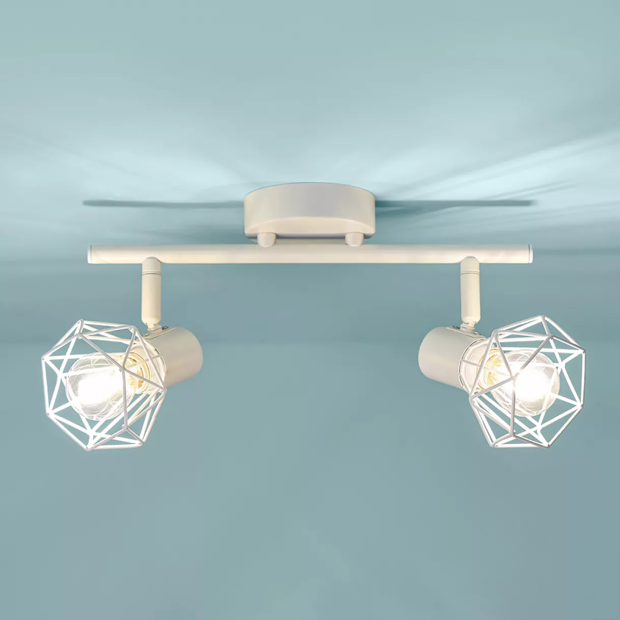 Applique murale 2 abat-jour orientables métal (30 x 16 cm) Diamond Blanche