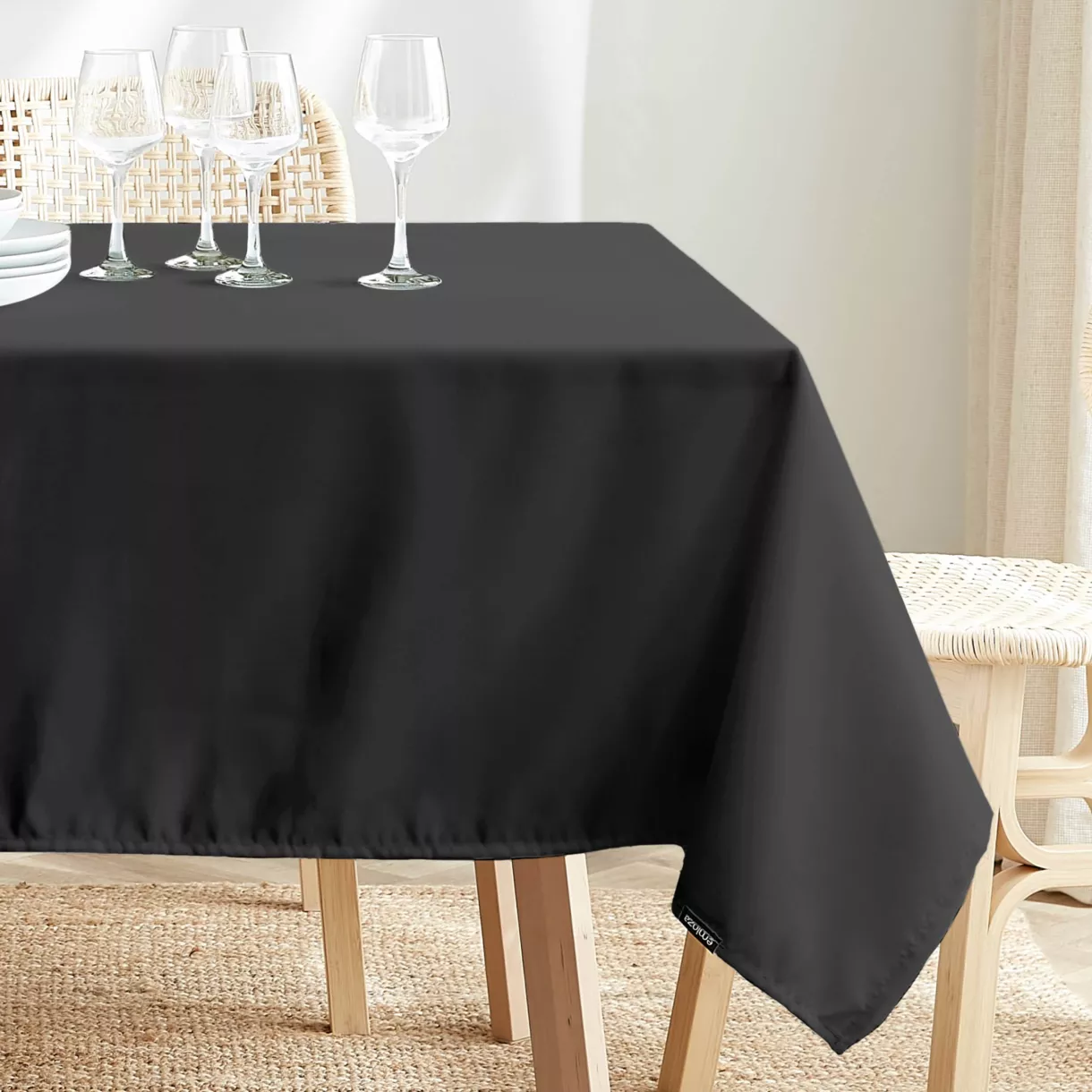 Nappe carrée anti tache (100 x 100 cm) Elise Noire