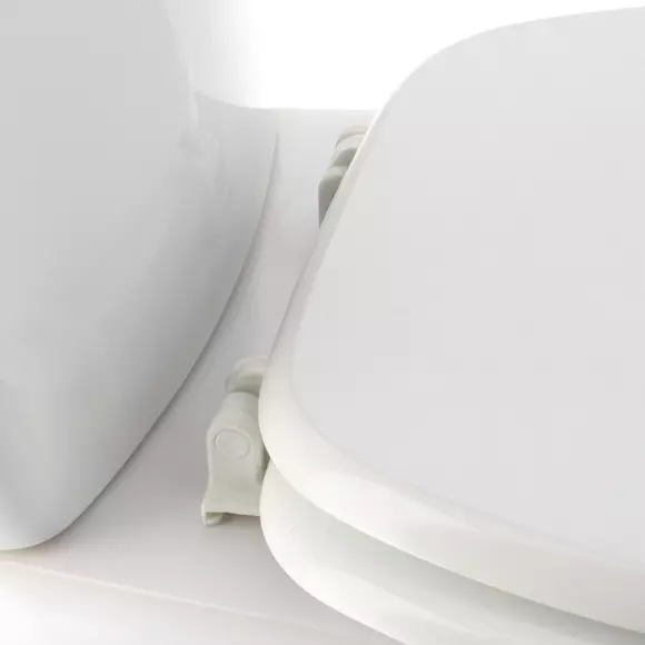 Asiento WC Liso Blanco  3