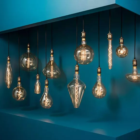 Ampoule lumineuse Globe Ambre 3