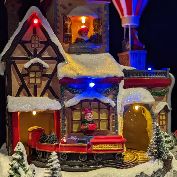Village de Noël lumineux à piles Montgolfière 3