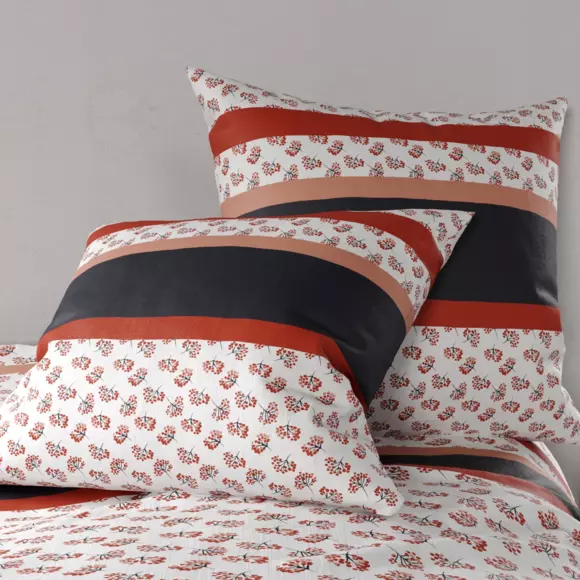 Funda Nórdica y dos fundas para almohada en algodón (240 cm) Fida Rojo 2