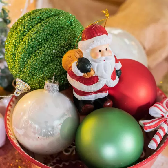 Père Noël à suspendre Pierre Rouge 2