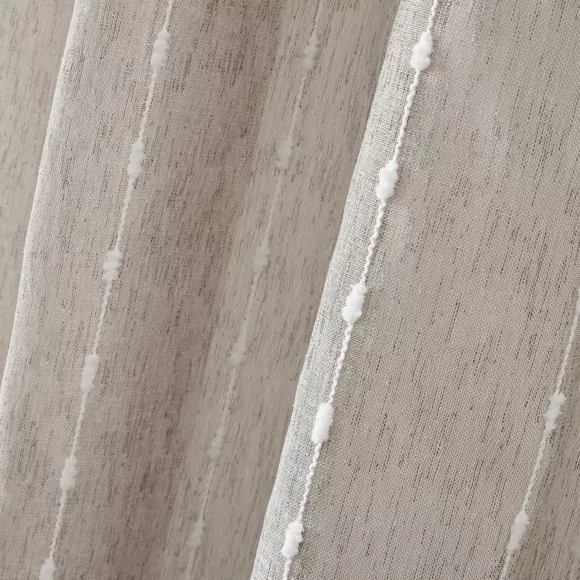 Visillo con cinta fruncida y pompones (280 x 240 cm) Axel Beige