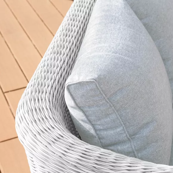 Sillón de jardín de resina trenzada Calvi Blanco y gris claro