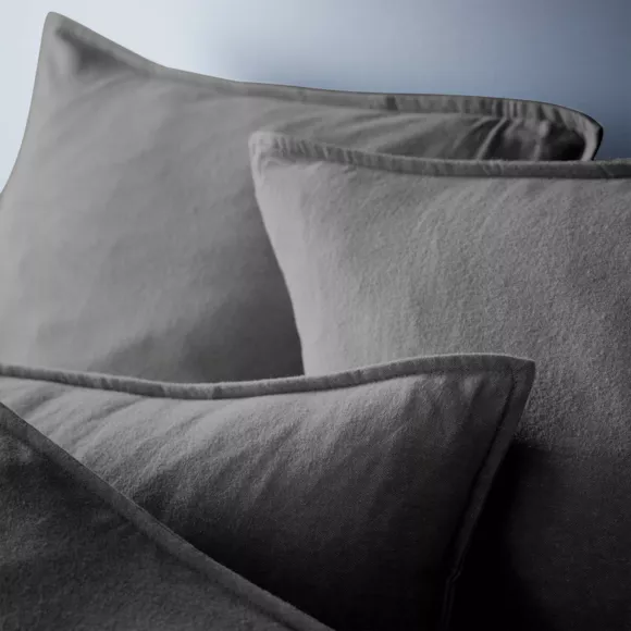 marque eminza - Taie d'oreiller 80 x 80 cm Flanelle unie NINA Unie Gris anthracite