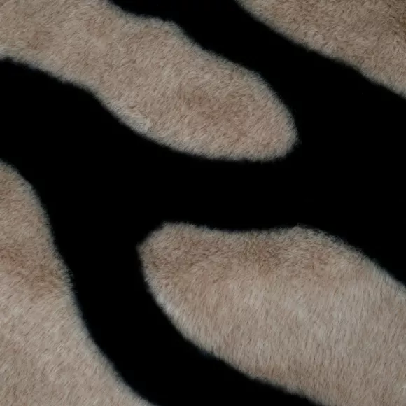 Zebraprint nep bont plaid (130 x 160 cm) Wilde Taupe