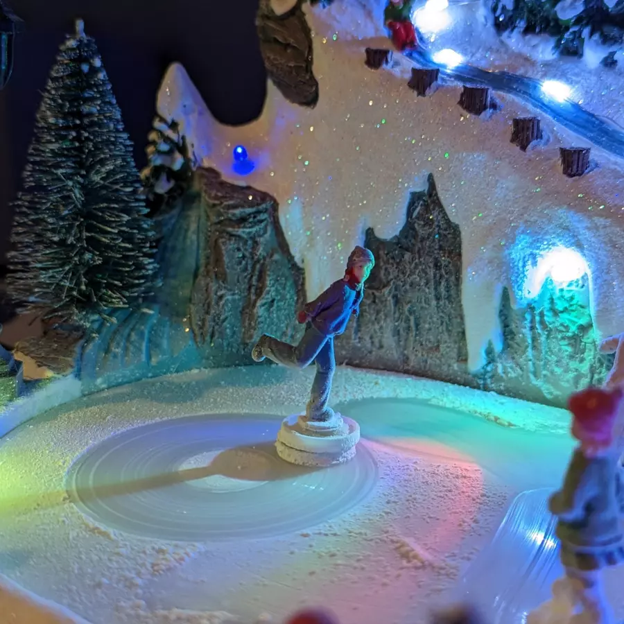 Scène de vie illuminée à piles Jeux de glissade 5