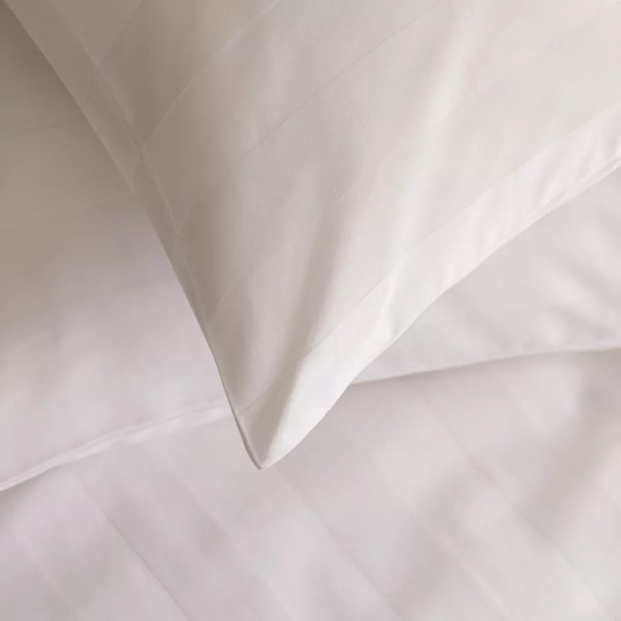 PARURE COT SATN BLC 260X240 L, 260 x P, 240 x H, 0,5 cm Blanc