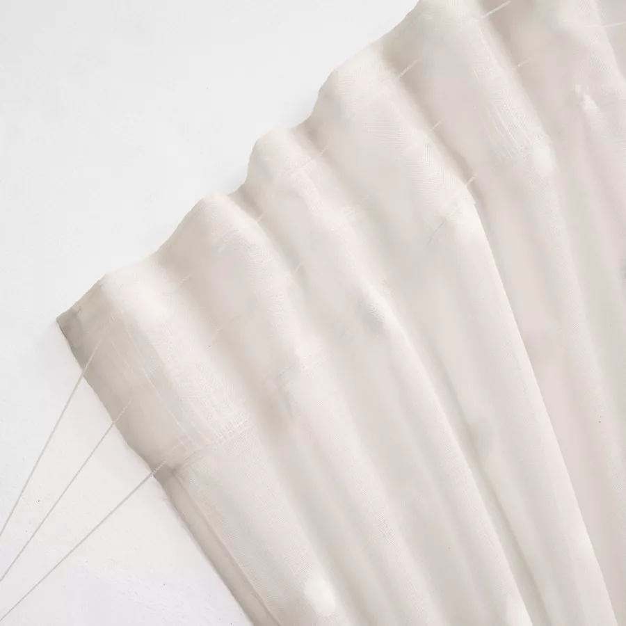 Visillo con cinta fruncida y pompones (140 x 240 cm) Emie Beige
