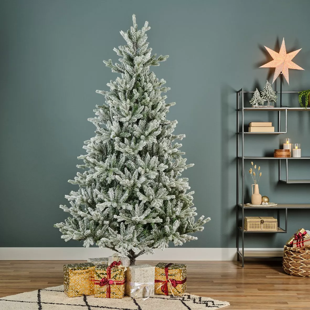 Sapin artificiel de Noël Allix H210 cm Vert enneigé 1